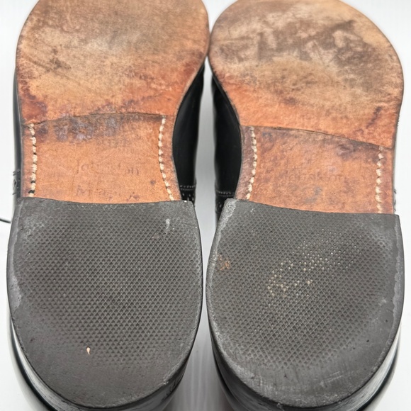 Johnston & Murphy Cap Toe Dress Shoes - Picture 3 of 4